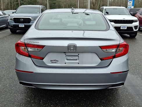 Certified 2020 Honda Accord EX image 9