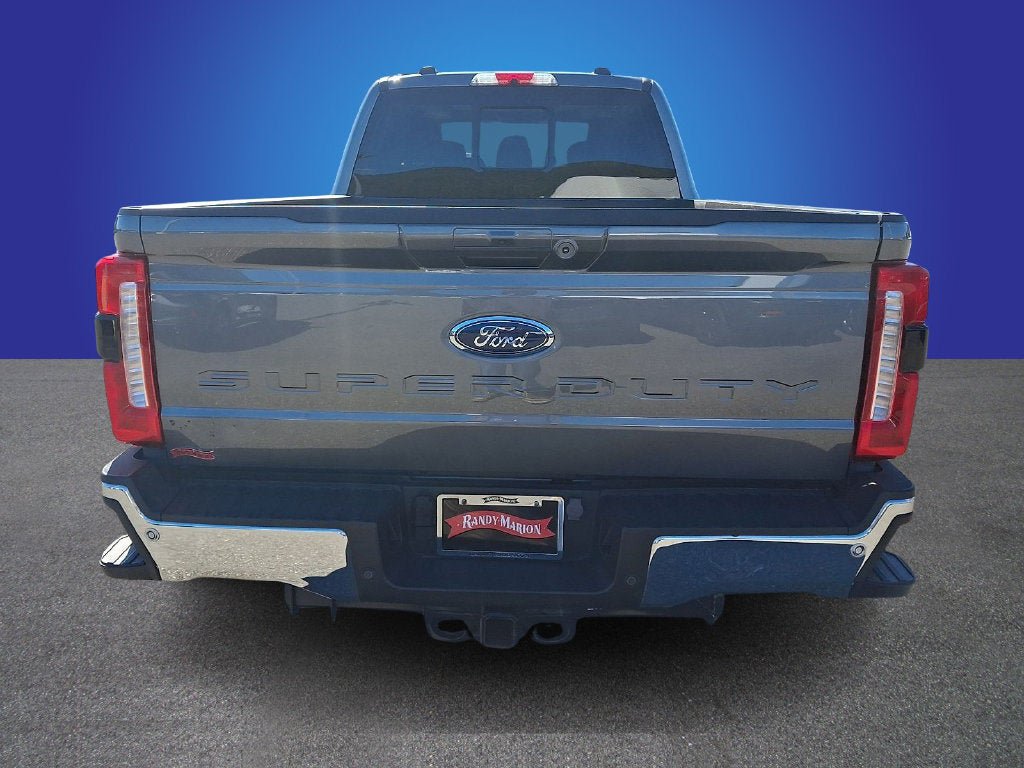 Used 2024 Ford F250 Lariat w/ FX4 Off-Road Package AWD/4WD image 5