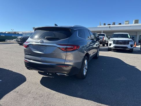 Used 2020 Buick Enclave Premium image 4