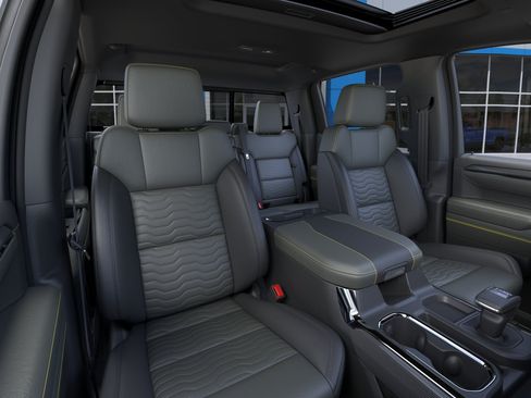 New 2026 Chevrolet Silverado 1500 ZR2 w/ LPO, Dark Essentials Package AWD/4WD image 16