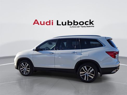 Used 2018 Honda Pilot Elite image 6