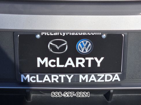 Used 2024 Hyundai Elantra SEL image 15