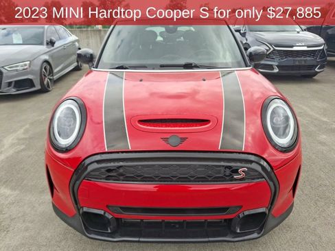 Used 2023 MINI Cooper S FWD image 3