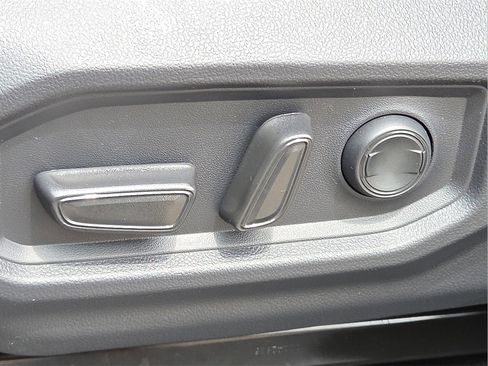 New 2026 Toyota Tundra SR5 image 17