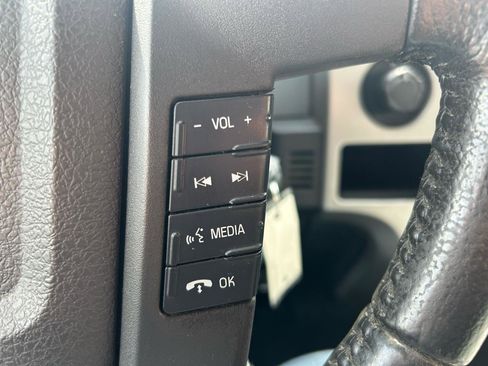 Used 2013 Ford F150 XLT w/ Mid Equipment Group AWD/4WD image 20