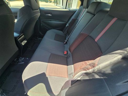 Used 2025 Toyota Corolla SE w/ Convenience Package FWD image 16