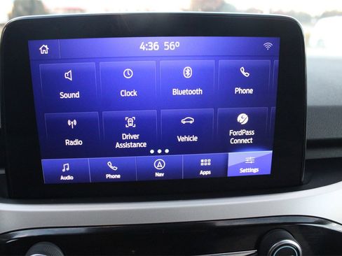 Used 2020 Ford Escape SE image 29