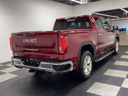 Used 2019 GMC Sierra 1500 SLT w/ SLT Premium Plus Package AWD/4WD image 16