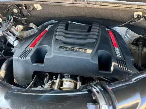 Used 2019 Ford F150 Raptor w/ Equipment Group 802A Luxury image 41