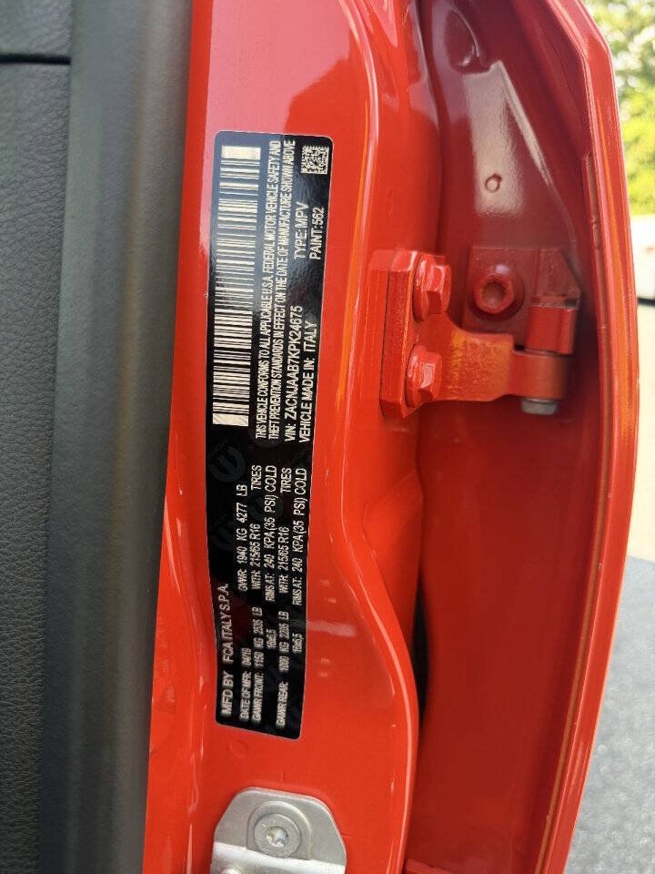 Used 2019 Jeep Renegade Sport FWD image 24