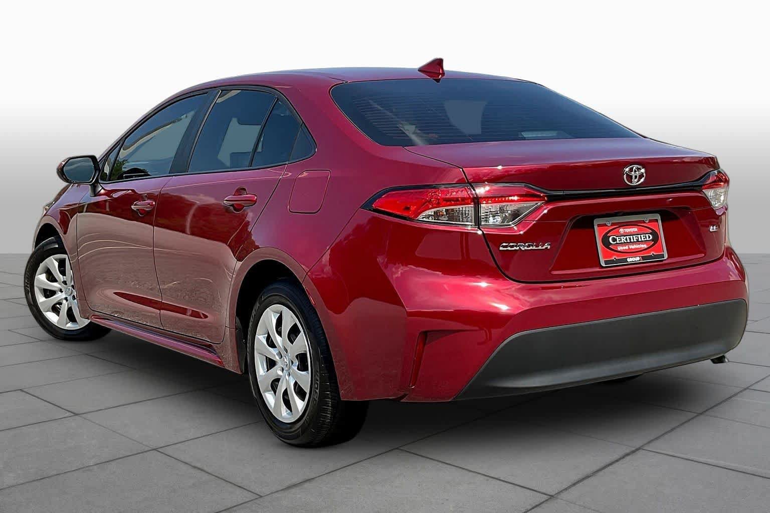 Used 2024 Toyota Corolla LE FWD image 12