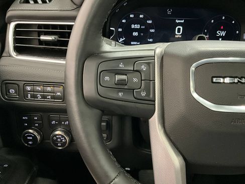 Used 2024 GMC Yukon XL Denali w/ Advanced Technology Package AWD/4WD image 18
