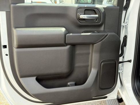 New 2026 GMC Sierra 2500 Pro RWD image 21