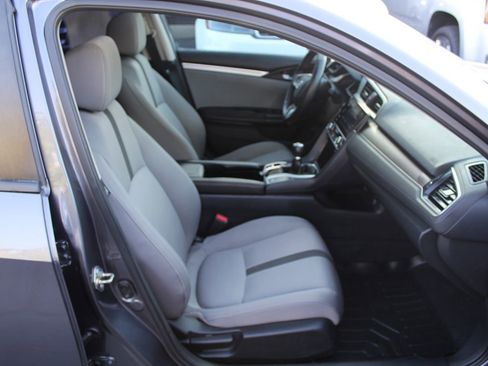Used 2017 Honda Civic EX-T image 21