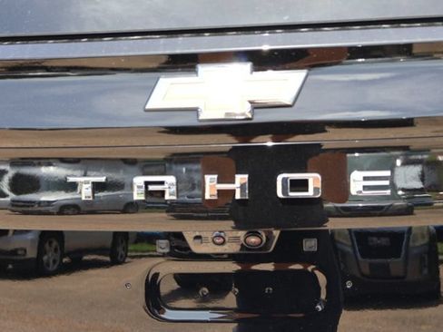New 2026 Chevrolet Tahoe High Country AWD/4WD image 12