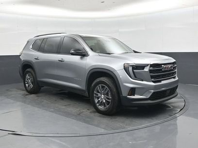 Used 2025 GMC Acadia Elevation