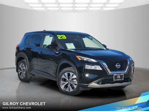 Used 2023 Nissan Rogue SV image 1