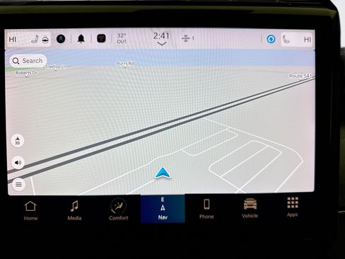 Used 2023 Jeep Grand Cherokee L Limited w/ Black Appearance Package image 15