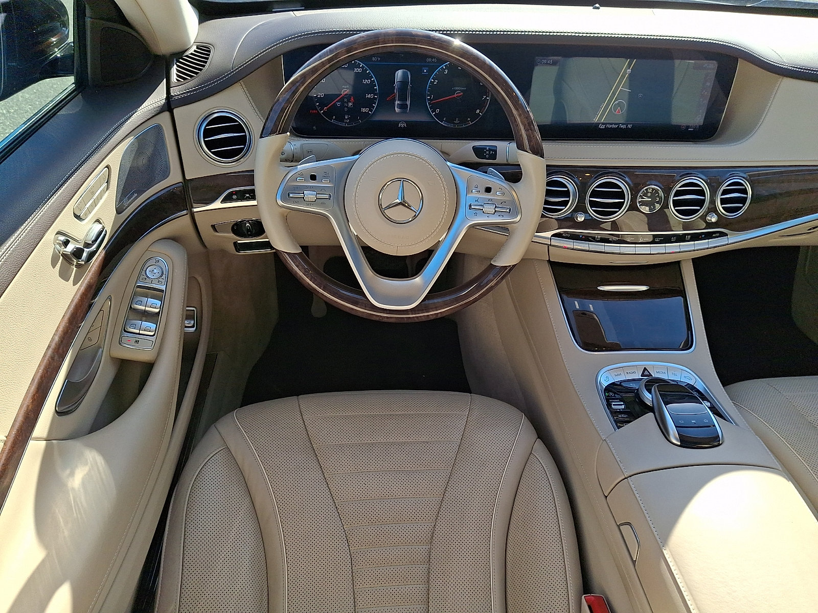 Used 2019 Mercedes-Benz S 560 4MATIC Sedan image 11