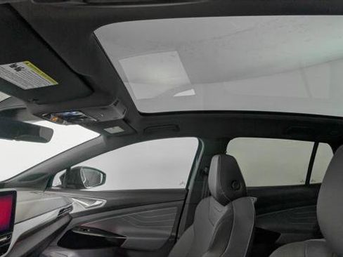 Used 2023 Volkswagen ID.4 Pro S image 14