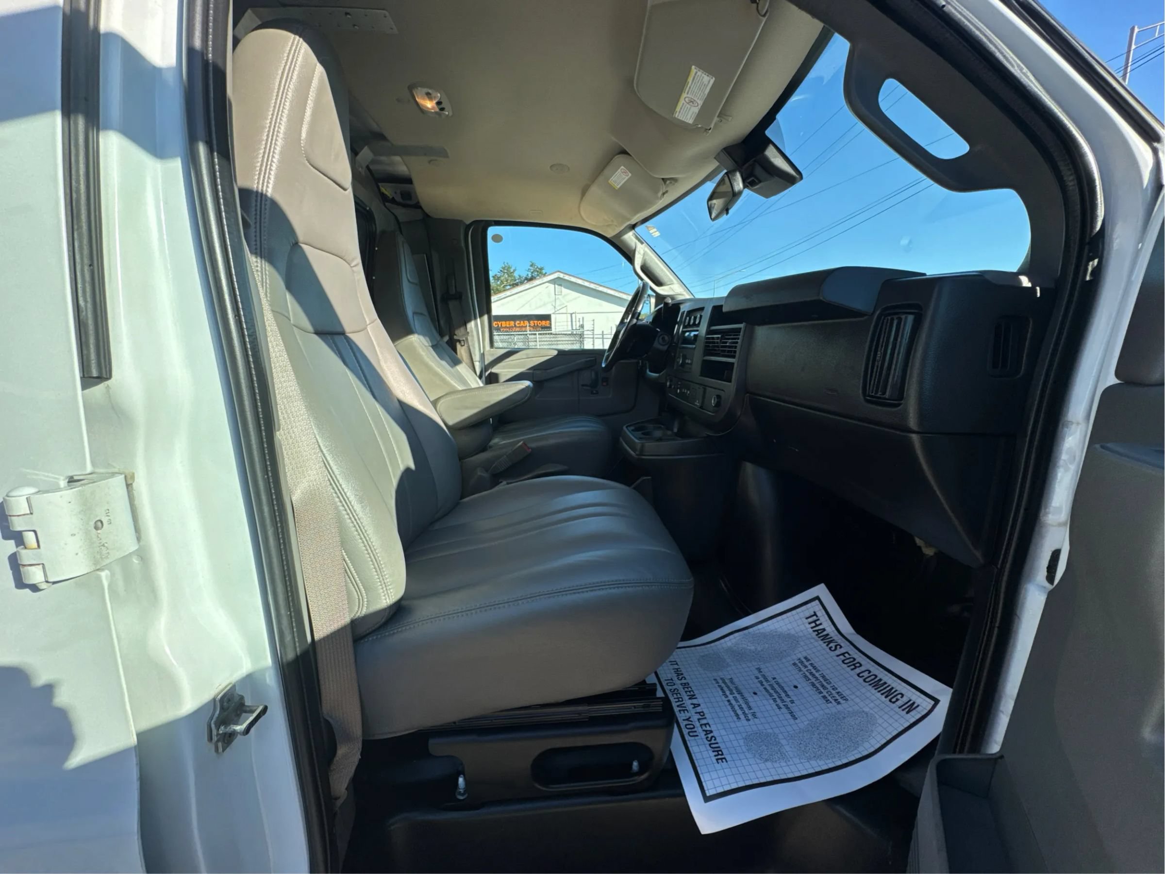 Used 2020 Chevrolet Express 2500 w/ Driver Convenience Package RWD image 33