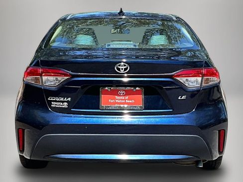 Used 2021 Toyota Corolla LE FWD image 6