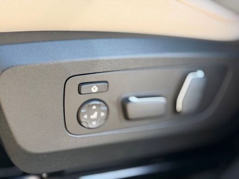 New 2026 BMW X3 xDrive30 w/ Premium Package AWD/4WD image 16