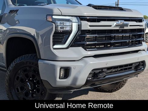 Used 2024 Chevrolet Silverado 2500 LTZ w/ LTZ Plus Package AWD/4WD image 10