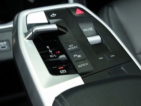 Used 2023 BMW X1 xDrive28i image 25