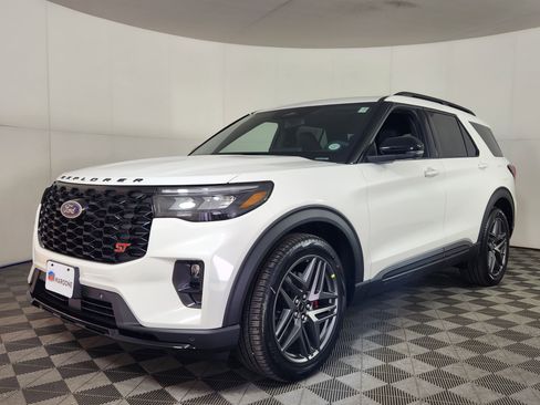 New 2026 Ford Explorer ST w/ Sun And Sound Package image 3