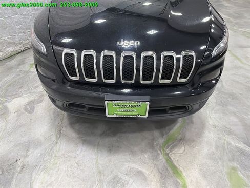 Used 2017 Jeep Cherokee Sport w/ Safety Group AWD/4WD image 24