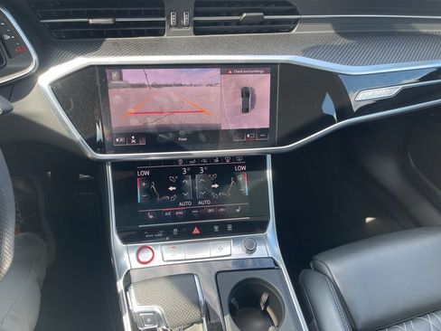 Used 2020 Audi S7 Prestige w/ Prestige Package image 24