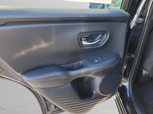 Certified 2025 Honda HR-V Sport image 12