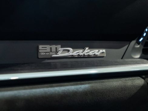 Used 2024 Porsche 911 Dakar AWD/4WD image 41