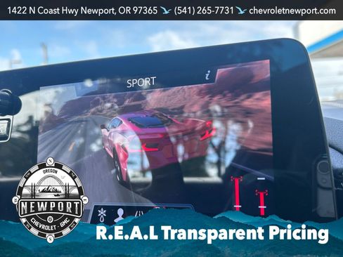 Used 2024 Chevrolet Corvette Stingray Coupe RWD image 35