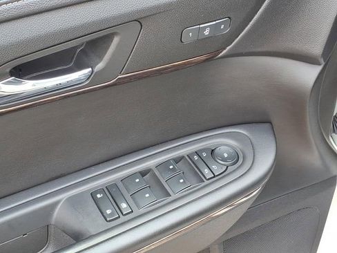 Used 2013 GMC Acadia Denali AWD/4WD image 16