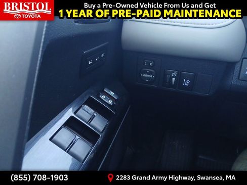 Used 2017 Toyota RAV4 Limited w/ All Weather Liner Package image 23