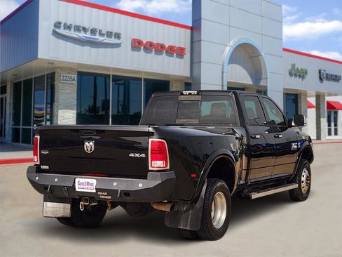 Used 2017 RAM 3500 Laramie AWD/4WD image 5