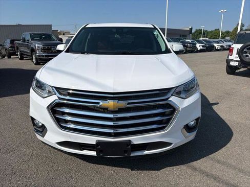Used 2020 Chevrolet Traverse High Country w/ LPO, Floor Liner Package FWD image 12
