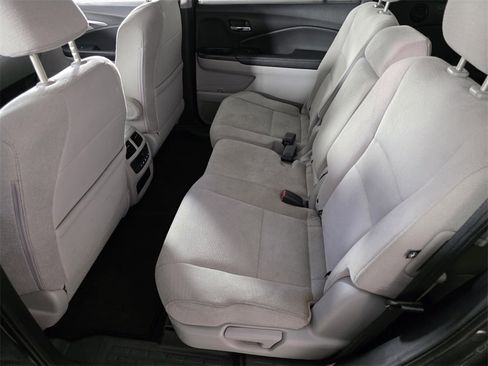 Used 2016 Honda Pilot EX image 14
