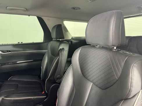 Used 2024 Hyundai Palisade SEL w/ Premium Package FWD image 35