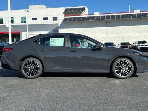 New 2026 Toyota Camry XLE image 9