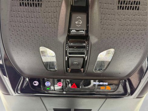 Certified 2024 Cadillac Lyriq Luxury w/ Nappa Leather Package image 29