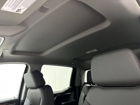New 2026 GMC Sierra 1500 Elevation w/ Elevation Premium Package AWD/4WD image 19