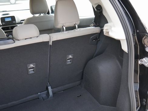 Used 2022 Ford EcoSport S image 18