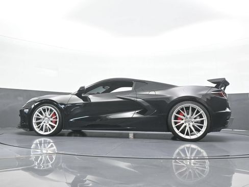 Used 2020 Chevrolet Corvette Stingray Premium Cpe w/ 3LT Preferred Equipment Group RWD image 58