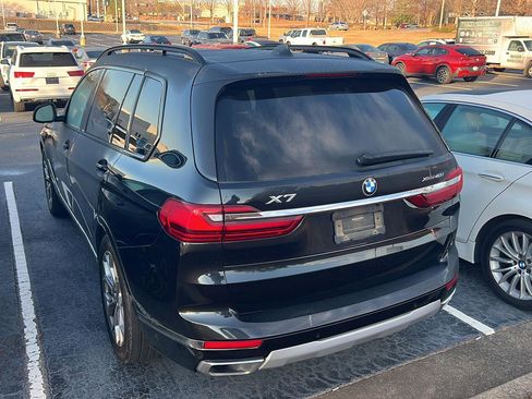 Used 2021 BMW X7 xDrive40i w/ Premium Package image 10
