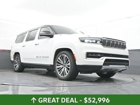 Used 2024 Jeep Grand Wagoneer L Series III AWD/4WD image 37