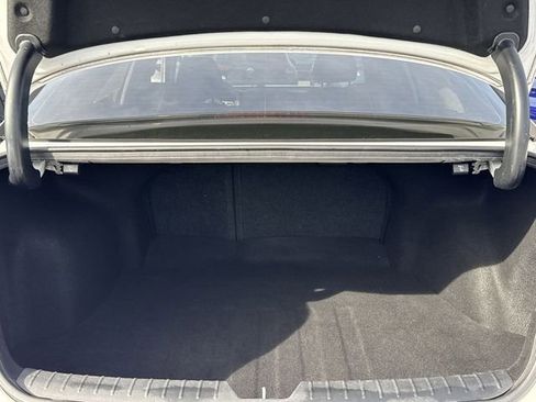 Used 2019 Kia Optima LX image 11