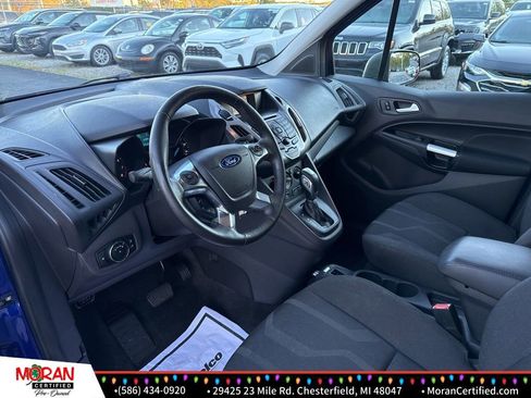 Used 2017 Ford Transit Connect XLT image 11